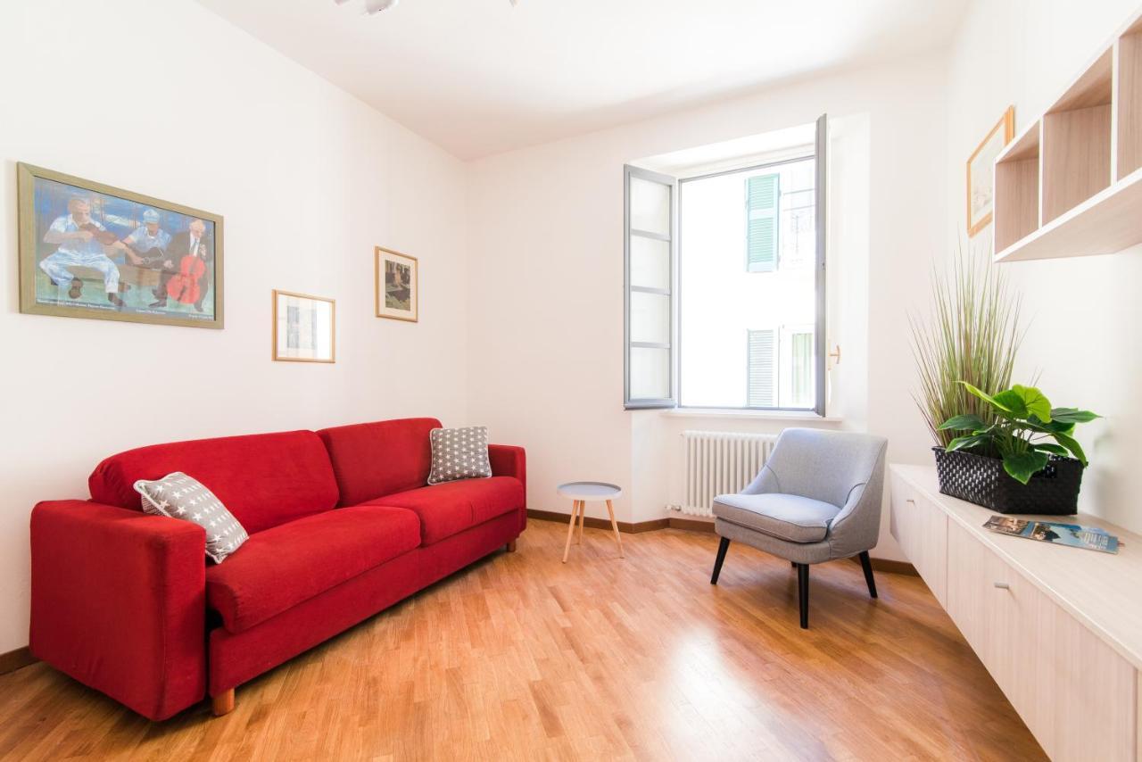 Center Home - The House Of Travelers Como Exteriör bild