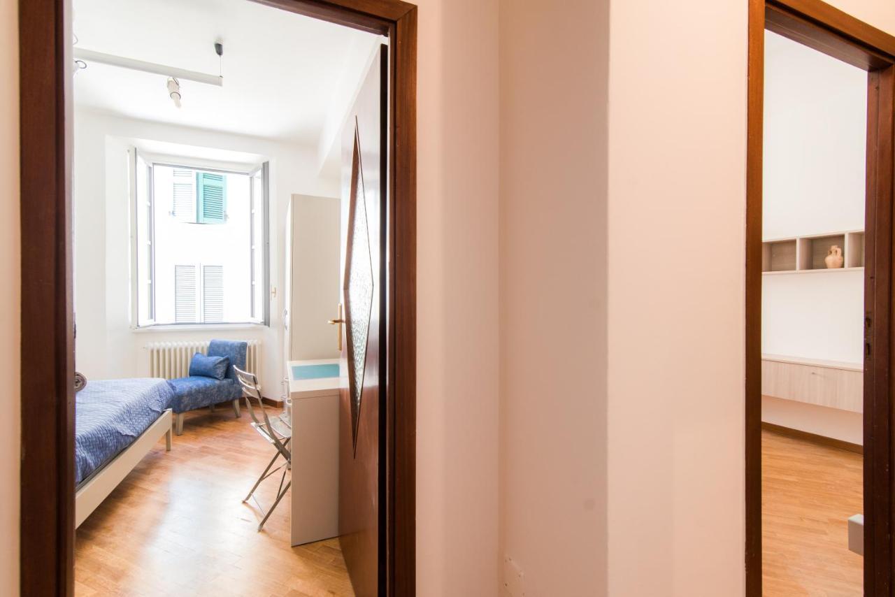Center Home - The House Of Travelers Como Exteriör bild